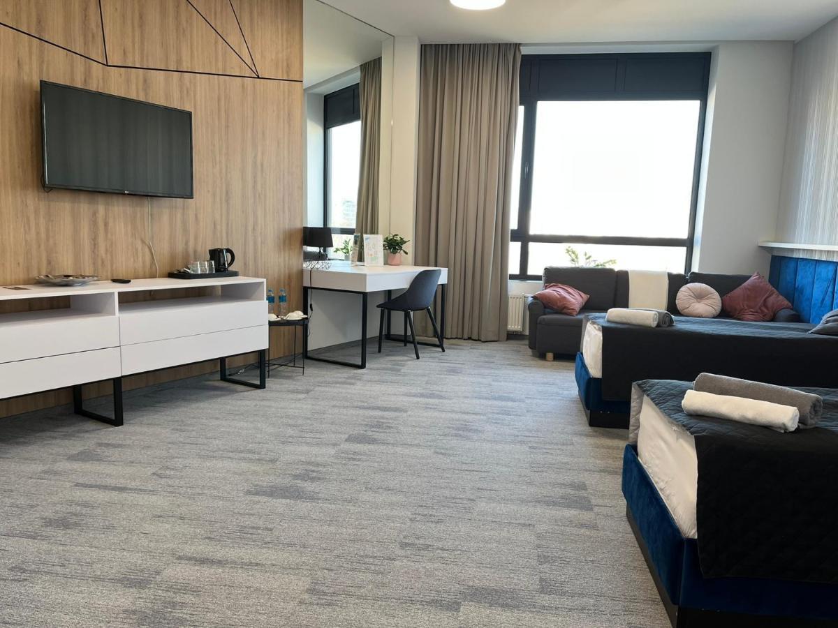 Kampus Vizja Park Apartment วอร์ซอ ภายนอก รูปภาพ